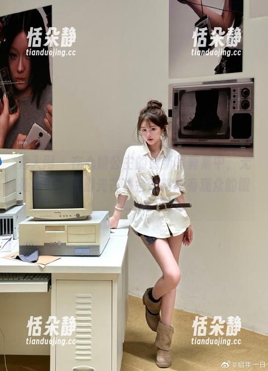 秀人网 - 在心妍公主的最新写真集中，无处不在的美脚光芒将会惊艳所有观众的眼球.txt