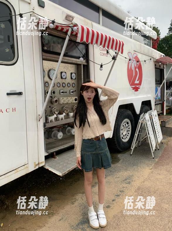 秀人网 - 精致生活指南：分享葛征Model的网袜写真图片作品.txt
