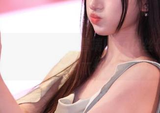 秀人网 – 夏日清凉：雪瑞Lisa肉丝作品图片，带你感受不一样的魅力.txt
