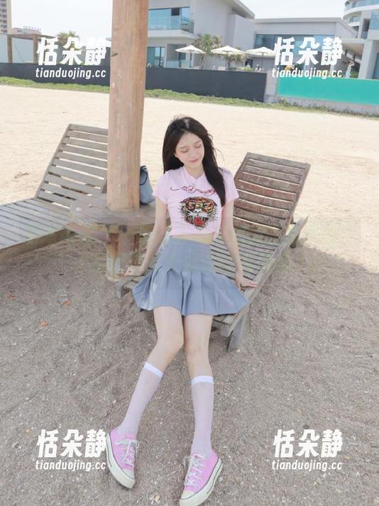 稚乖画册-生煎团团 稚乖画册 - 一组让人心跳加速的私房图片,生煎团团与女友的爱意满满.txt