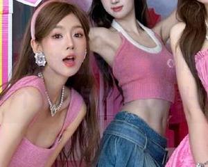 纳丝摄影 – 精选元婉妹儿美脚套图，带你走入一个优雅与性感的镜头！.txt