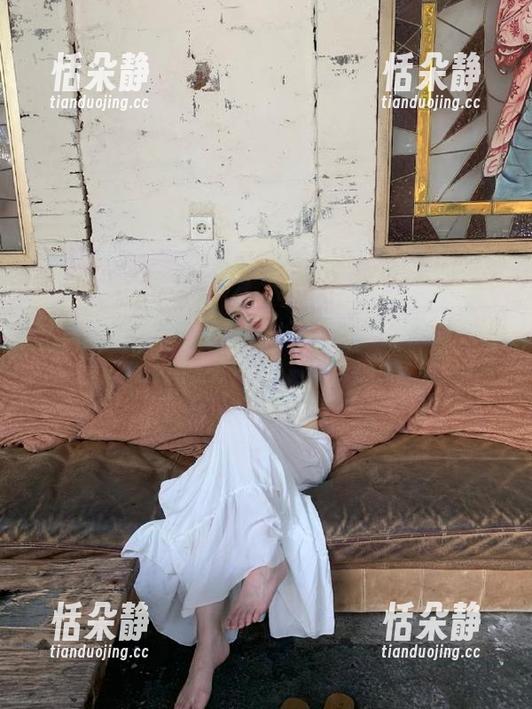 绮梦摄影 - 子涵运动写真风采合集：每一张照片都充满力量.txt