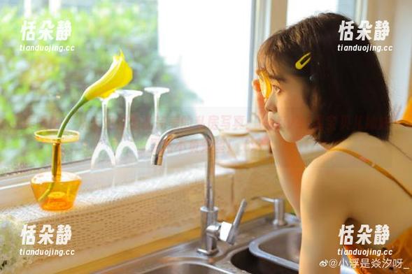 美媛馆 - 从未见过如此完美的私房写真：vetiver嘉宝贝儿妹妹果然不负众望！.txt