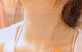 美媛馆 – 唐琪儿Beauty红裙写真集：领略她无与伦比风采的独家资源.txt