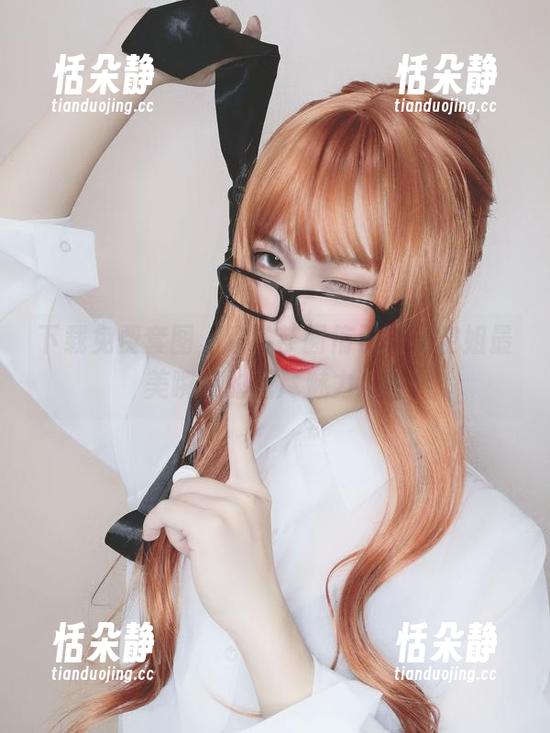 下载免费套图，欣赏芋圆侑子油亮空姐最美瞬间的无尽魅力.txt