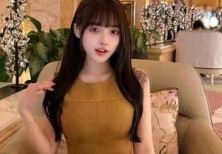花漾show – 从奶油米的高清写真中找回那个不可抗拒的JK梦境！.txt
