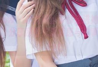 花漾show – 让尤妮丝带你走进她的肉丝写真集，分享那些充满情感与故事的瞬间！.txt