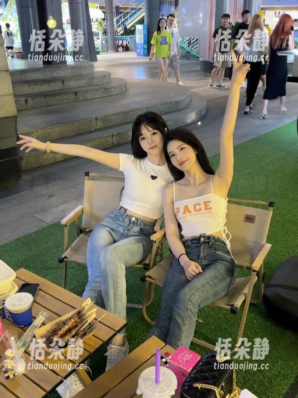 蜜桃社 - Mia米娅的裤里丝私拍原图欣赏，带你领悟摄影艺术与个人魅力.txt