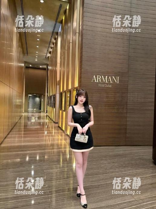 蜜桃社 - 米琪MIKI灰丝帅气写真全网首发，网盘链接马上下载！.txt