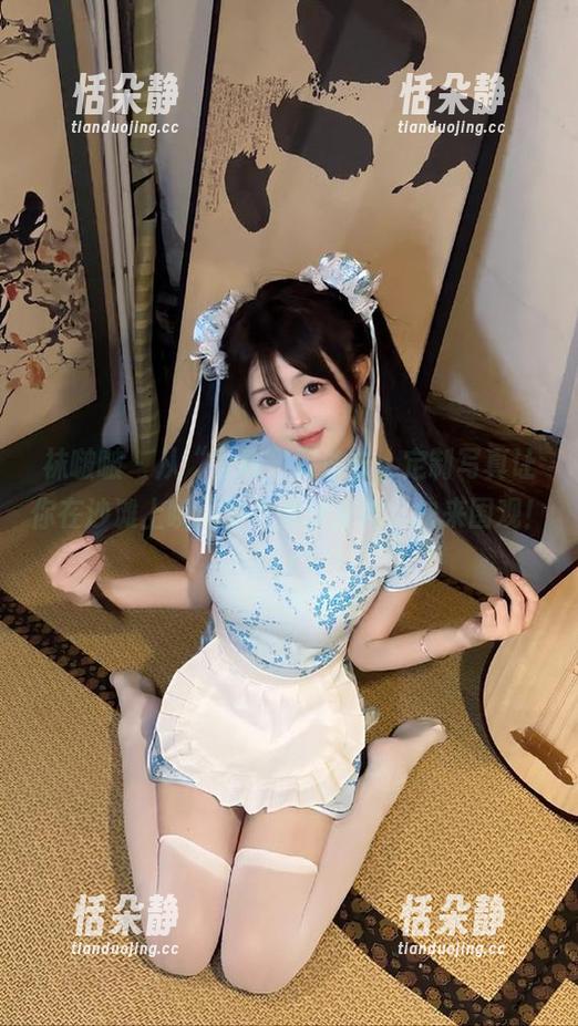 袜啵啵 - 从“雪糕”到泳衣，定制写真让你在沙滩上瞬间变身海洋女神，快来围观！.txt