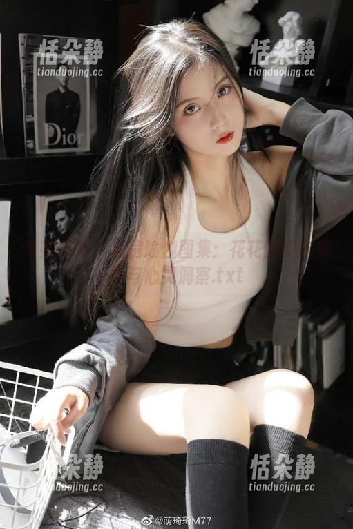 觅芙少女 - 私房瑜伽图集：花花的姿态美学与心灵洞察.txt