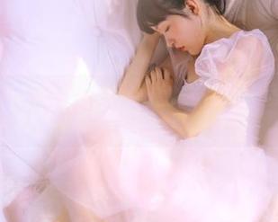 语画界 – 非典型课堂！“程开心教室”写真图集展示她的趣味学习法！.txt