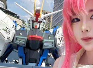 不容错过！轩萧学姐旗袍写真免费资源超高人气推荐！.txt