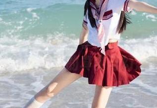 微密圈 – 少女写真分享：醇子小姨用她的镜头揭示青春的真实与幻想.txt