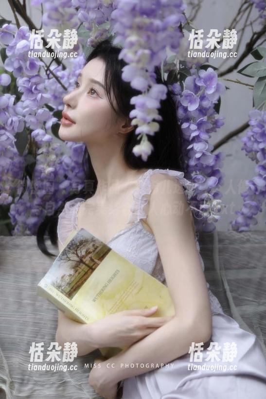 微密圈 - 写真作品“金希儿透明”：人像与自然的完美结合让人心动不已.txt
