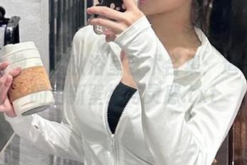 青丘女神 – 秋秋浴室艺术合集：适合下载的清新壁纸与灵感.txt