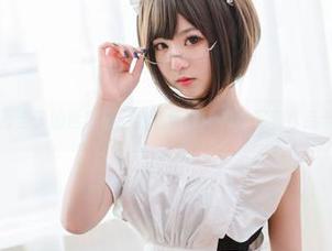 在青水百合子的世界里：绝美学妹jk自拍写真作品合集.txt