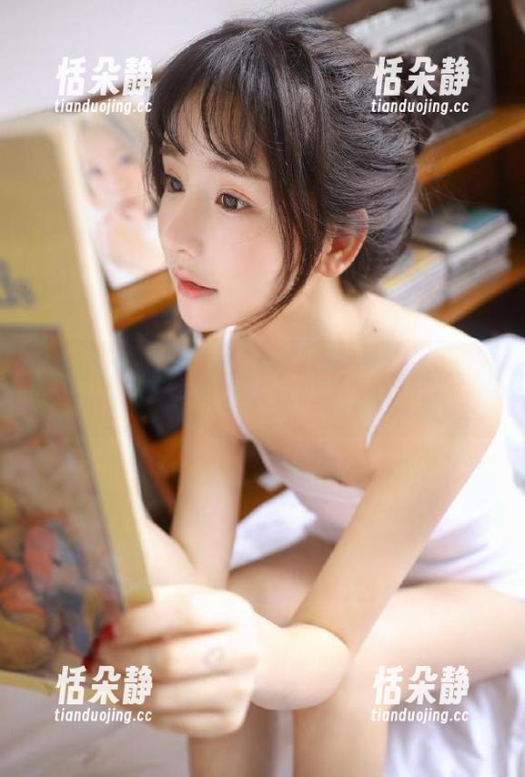 青豆客-蛋蛋酱 青豆客 - 沉浸在蛋蛋酱女仆全集中:每件作品背后的故事与情感.txt