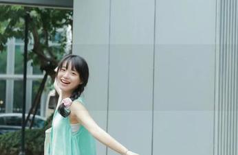 青豆客 – 谭晓彤倾情呈现的居家写真集分享，让生活更有仪式感.txt
