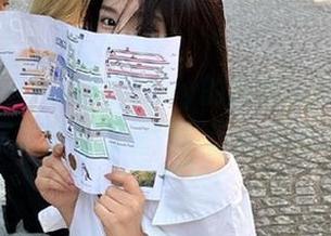 青豆客 – 颜浅浅Cindy的独特视角：办公室写真套图呈现现代职场风貌.txt
